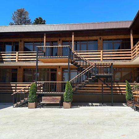 Hôtel Лилия à Goudaouta Extérieur photo