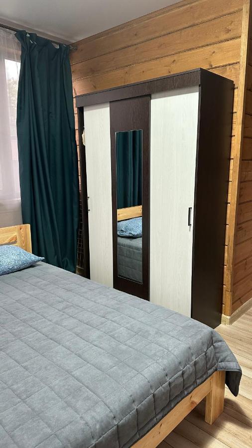 Hôtel Лилия à Goudaouta Extérieur photo