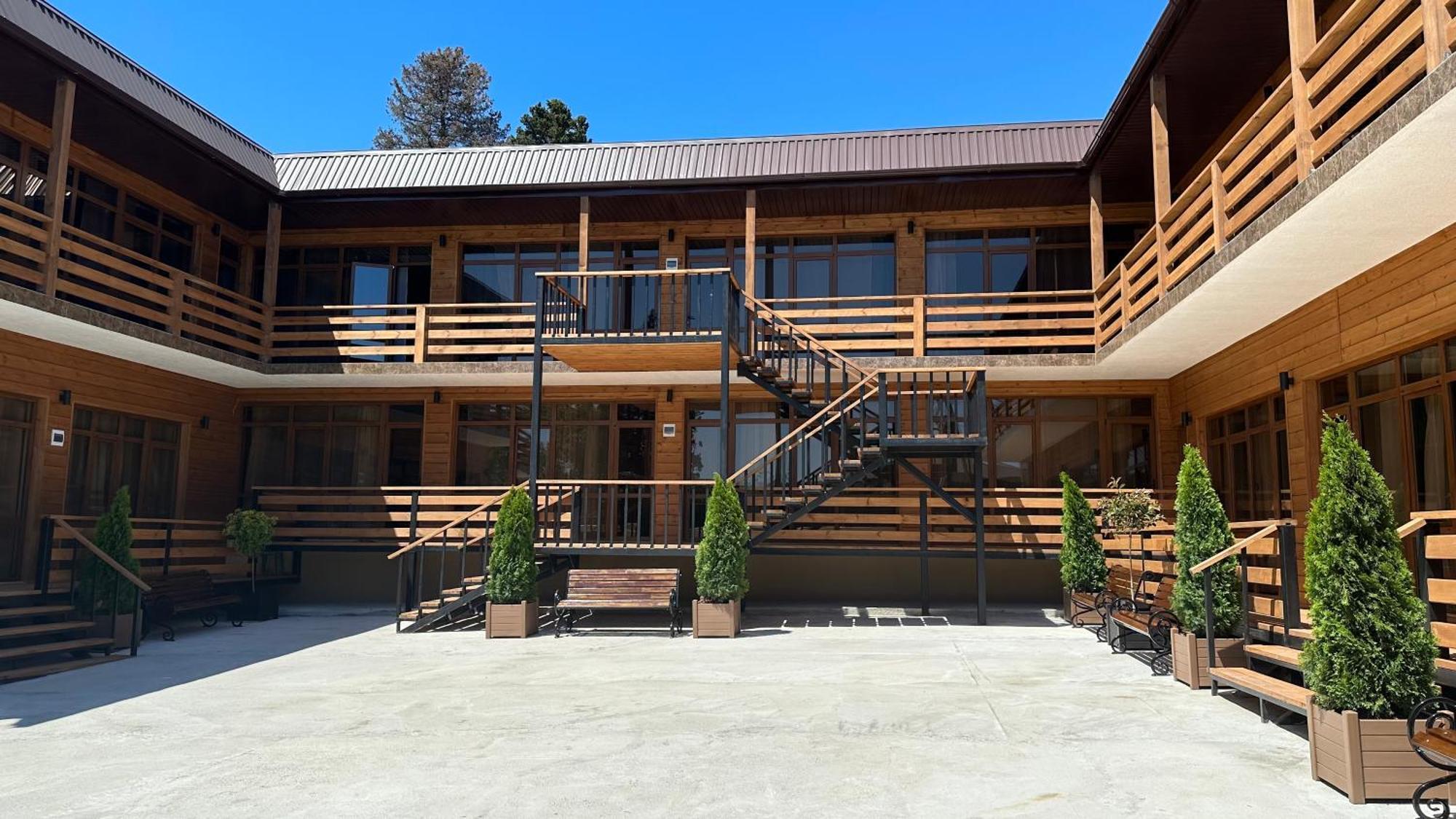 Hôtel Лилия à Goudaouta Extérieur photo